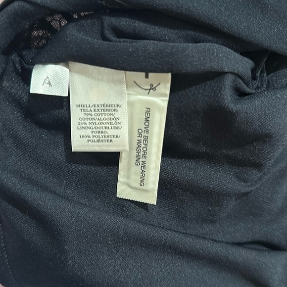 ANN TAYLOR crochet/lace top. Slight halter.NWOT. - Picture 7 of 8